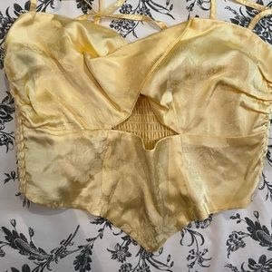 New Yellow floral front twist twist top